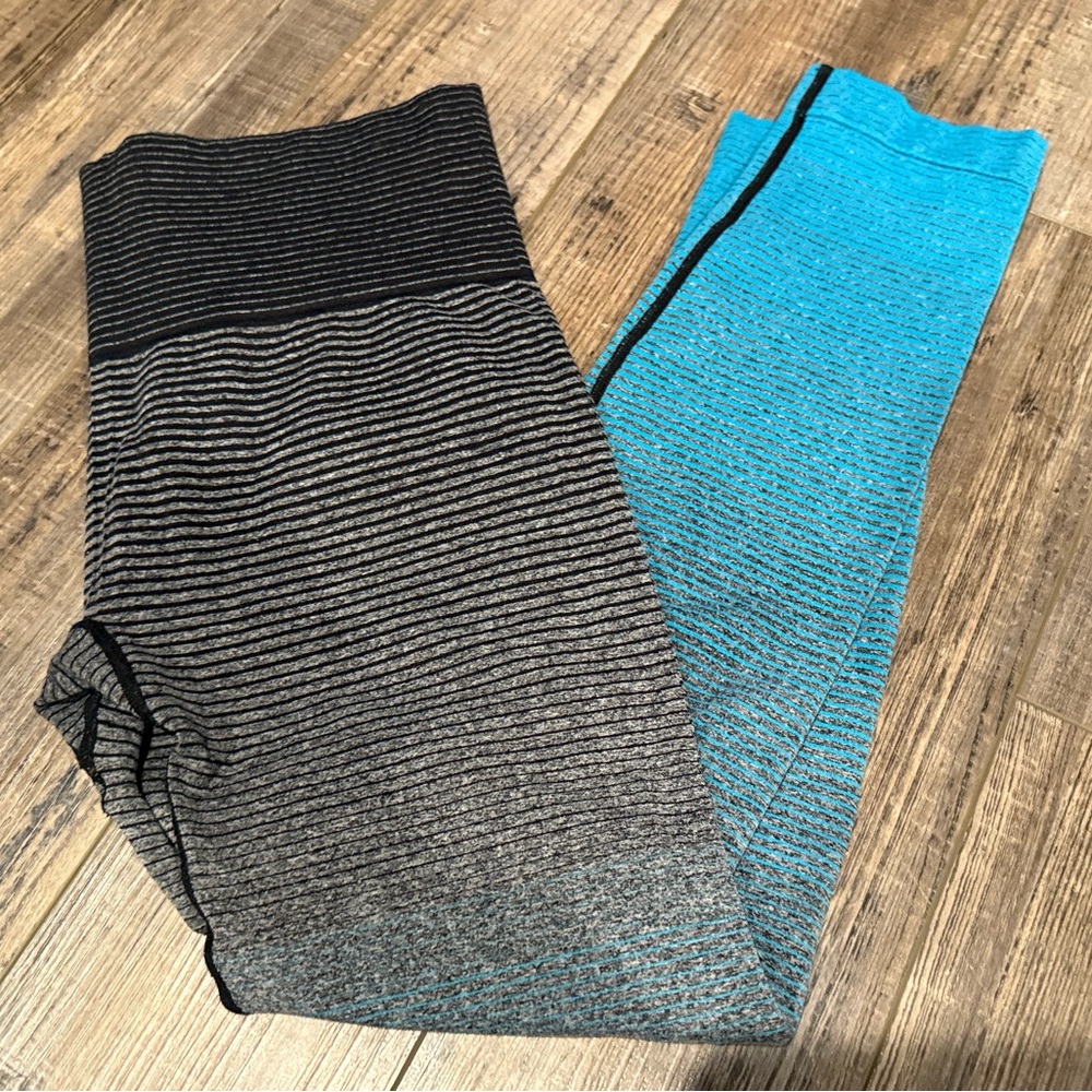 Striped Black and Blue Leggings size small